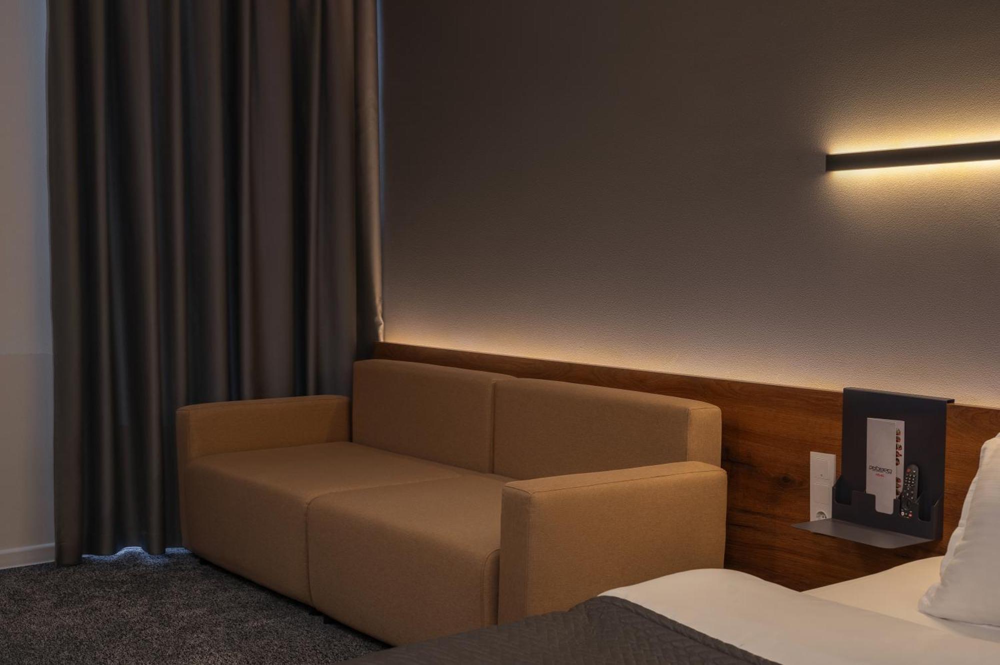 Duo Hotel By Futuro Bishkek Exterior foto