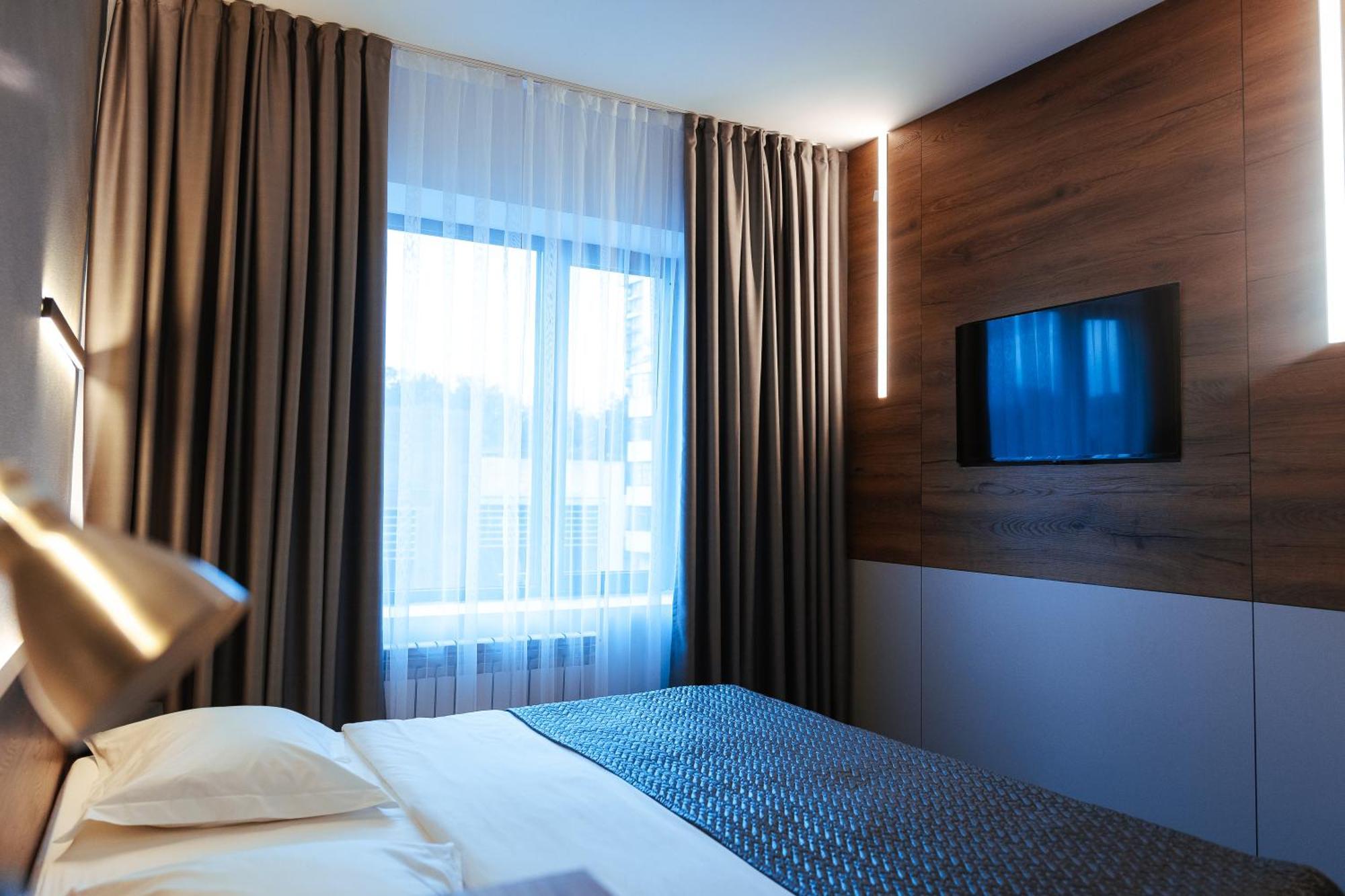 Duo Hotel By Futuro Bishkek Exterior foto
