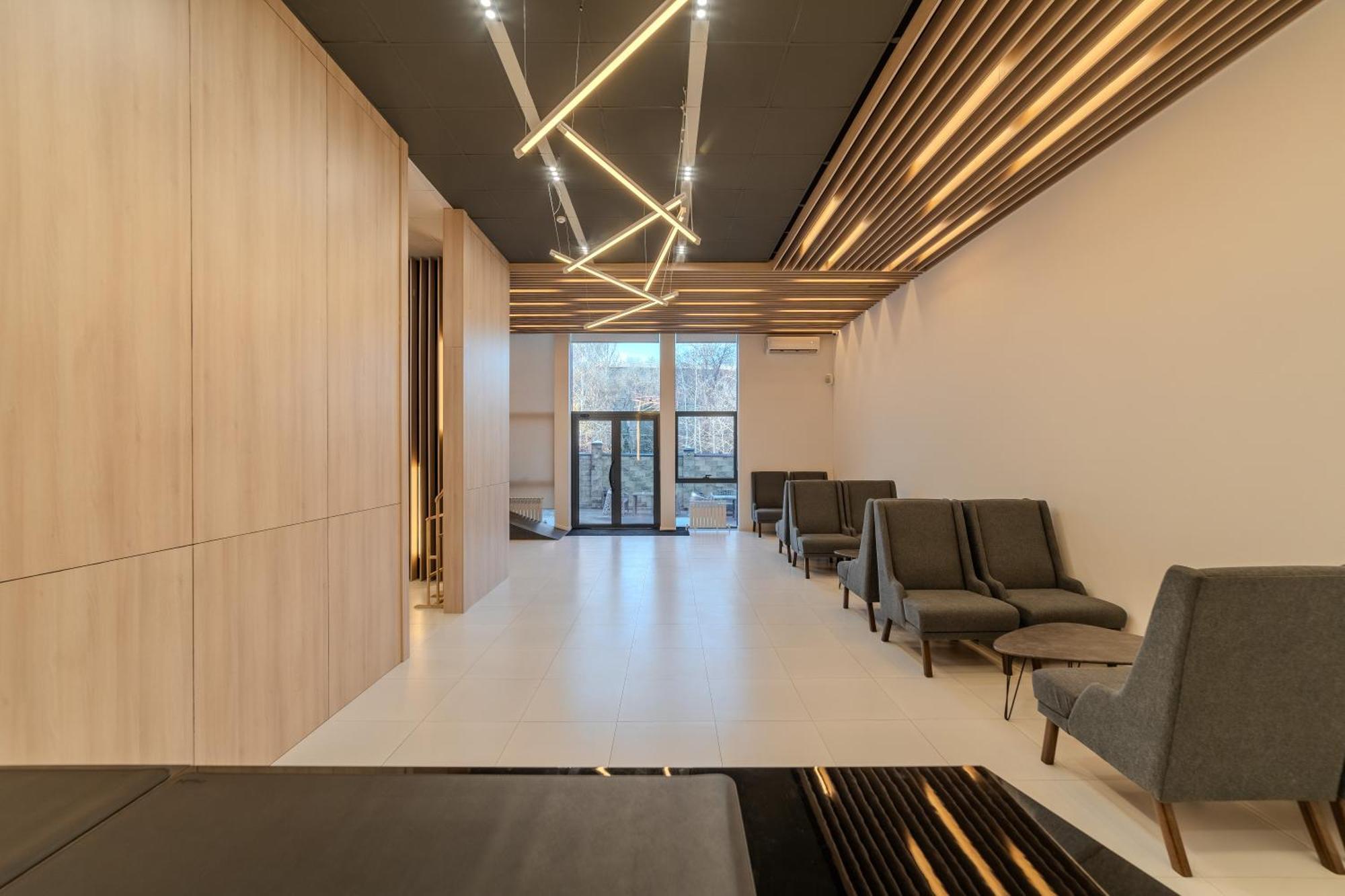 Duo Hotel By Futuro Bishkek Exterior foto